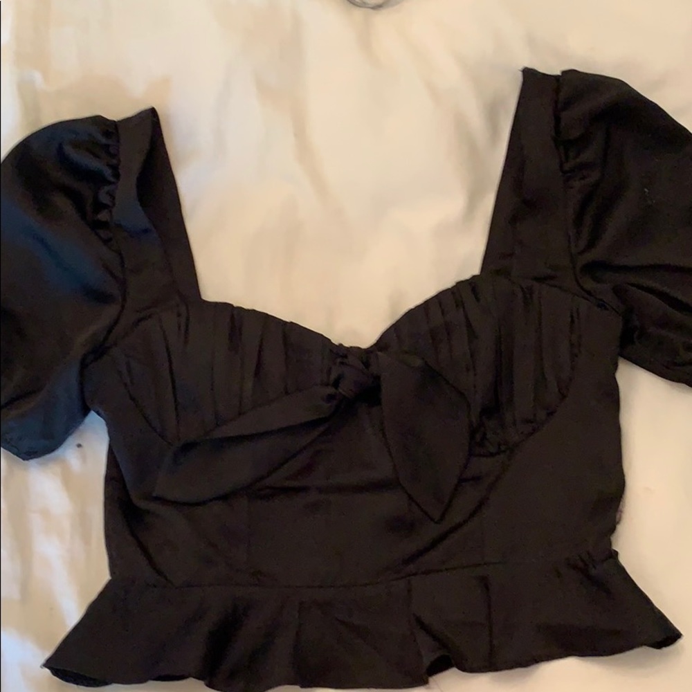 Black tie crop top blouse